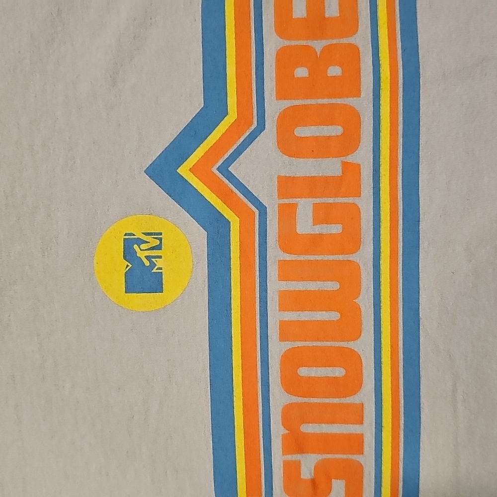 Light Blue MTV Graphic Tee - Picture 2 of 3